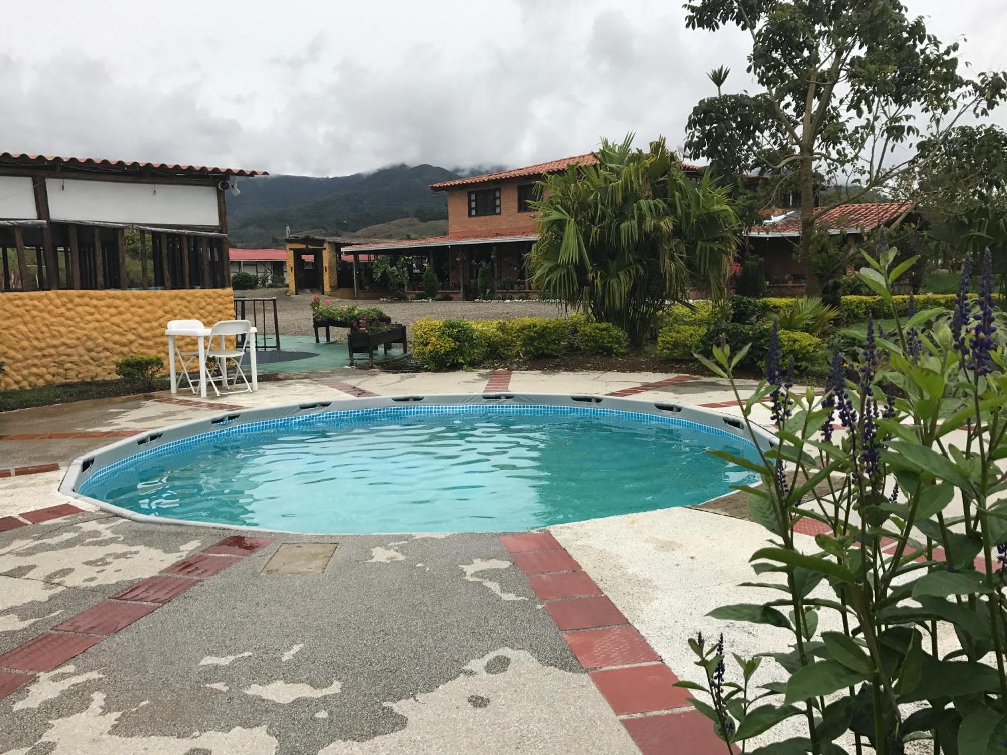 Finca Hotel Paraiso Urrao ภายนอก รูปภาพ